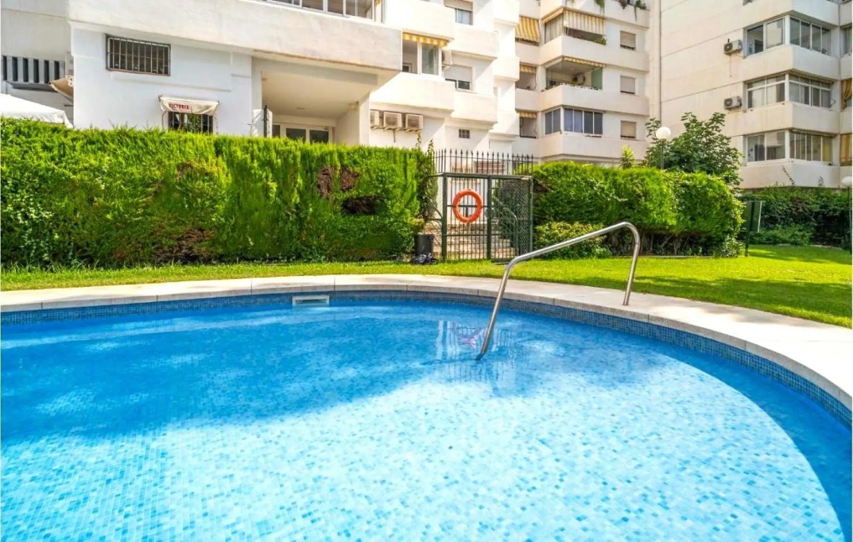 The Charming Oasis! 2 Bedrooms - By Hellodomik Benalmádena Lägenhet